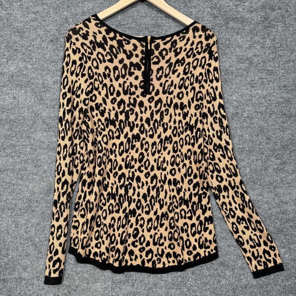 Chico's Size 2 US Large Top Blouse Tan Black Leopard Animal Print Long Sleeves - Picture 2 of 8